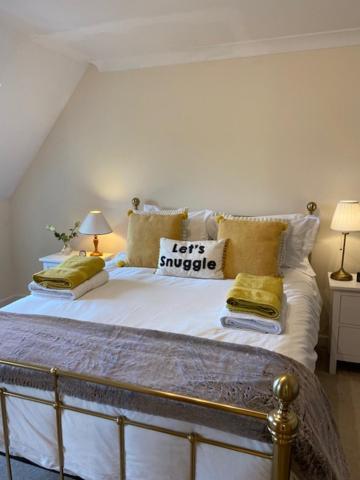 Stylish Contemporary Seaside Holiday Home With 5 Bedrooms, Sea View, Parking And Ev Point Herne Bay Bagian luar foto