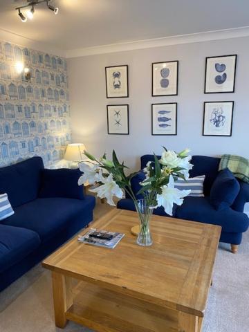 Stylish Contemporary Seaside Holiday Home With 5 Bedrooms, Sea View, Parking And Ev Point Herne Bay Bagian luar foto